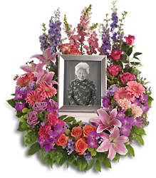 In Memoriam Wreath In Waterford Michigan Jacobsen's Flowers